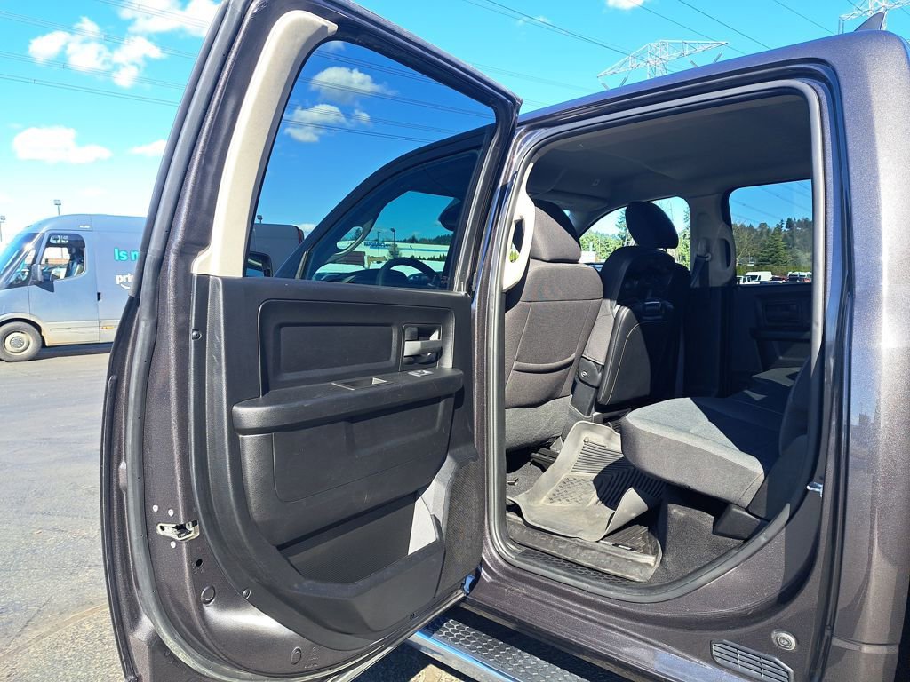 Used 2023 RAM 1500 Tradesman w/ Tradesman SXT Package image 12