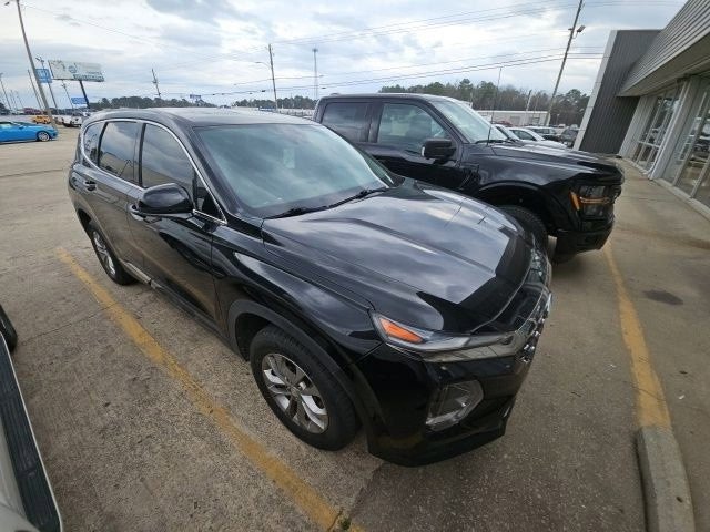 Used 2019 Hyundai Santa Fe SEL image 2