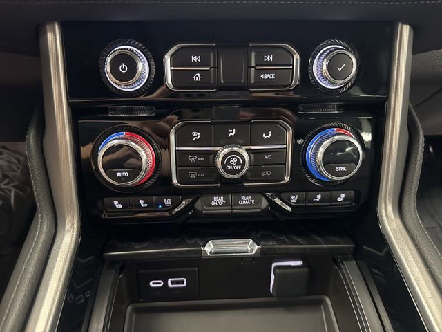 Used 2023 GMC Yukon XL Denali AWD/4WD image 47