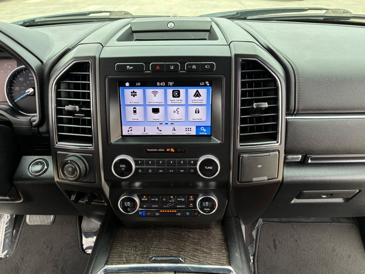Used 2019 Ford Expedition Limited w/ Special Edition Package RWD image 22