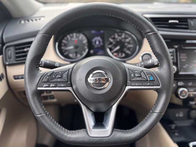 Used 2020 Nissan Rogue SL w/ Premium Package AWD/4WD image 17