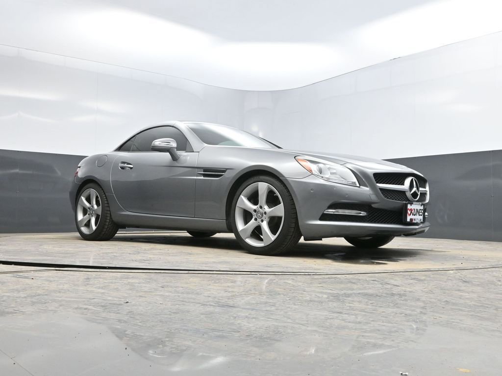 Used 2012 Mercedes-Benz SLK 350 image 35