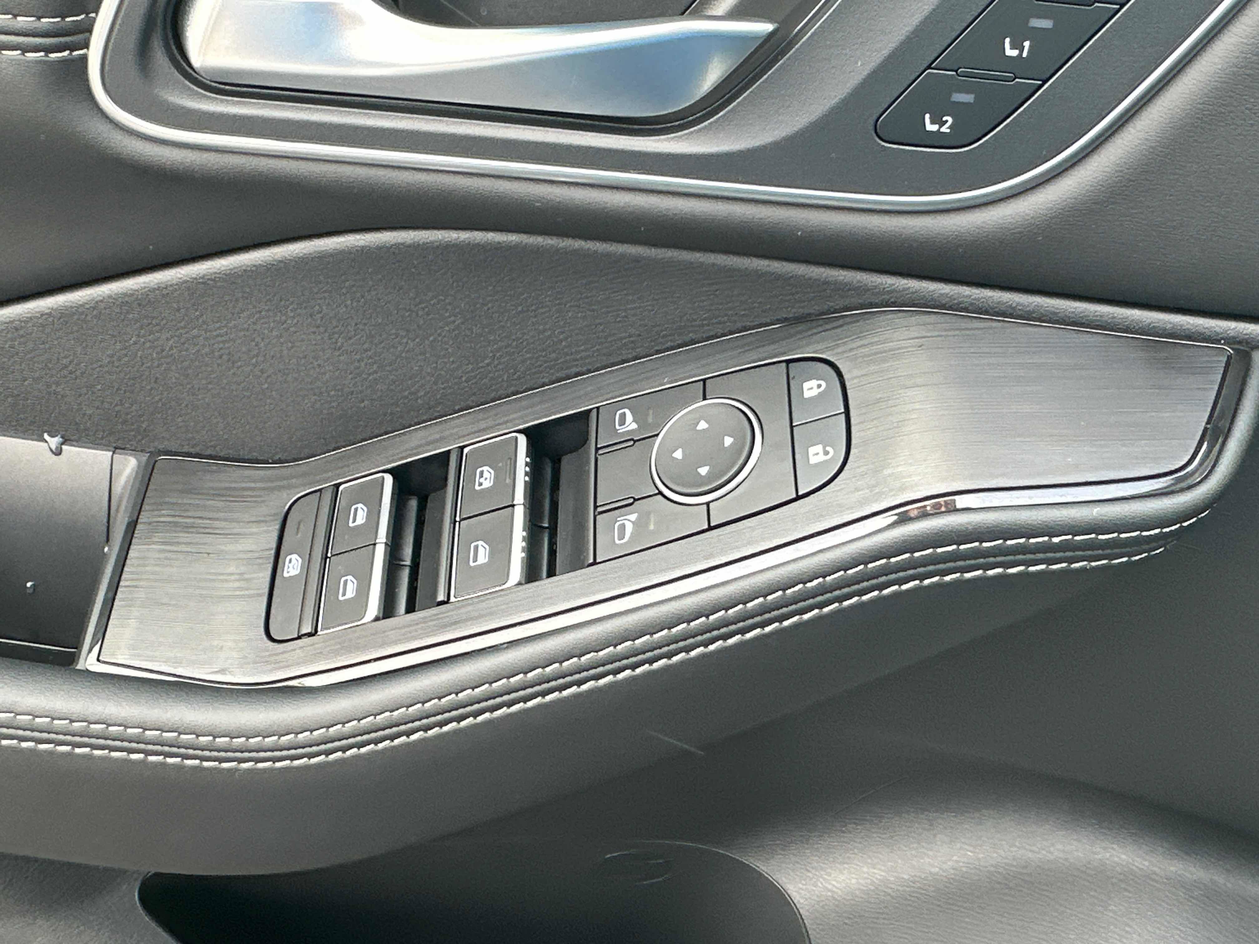 New 2026 Nissan Rogue Platinum w/ Tech Package image 23