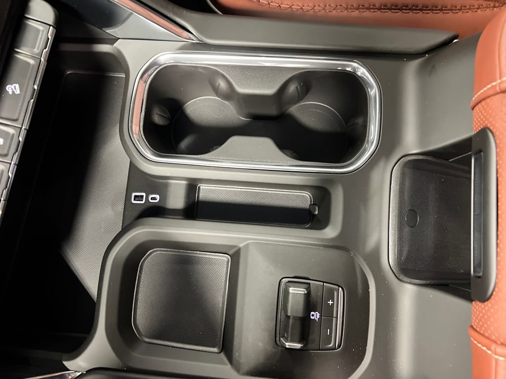 New 2026 GMC Sierra 3500 Denali Ultimate image 25