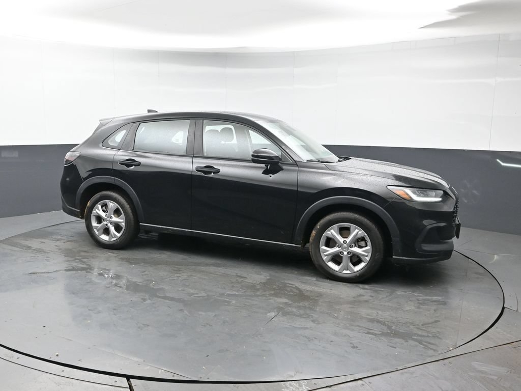 Used 2023 Honda HR-V LX image 8