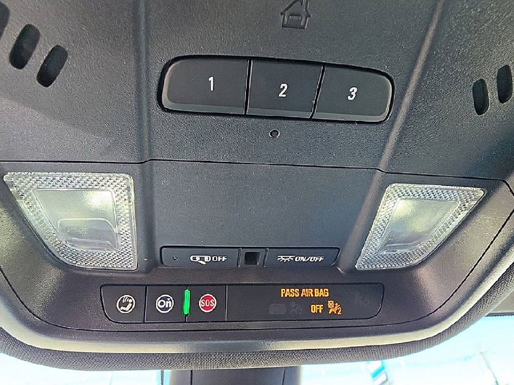 Used 2023 Buick Enclave Essence AWD/4WD image 40