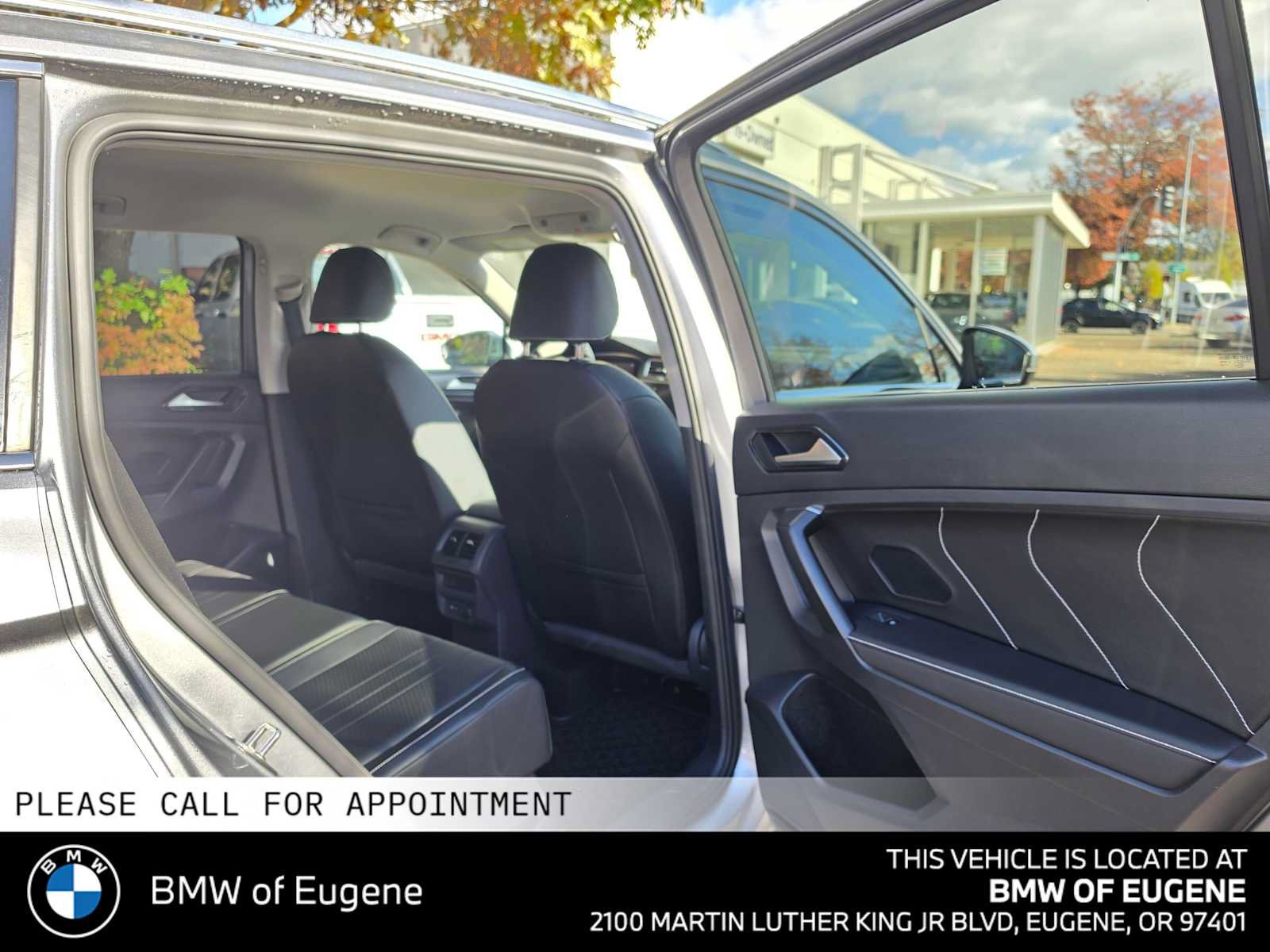 Used 2022 Volkswagen Tiguan SE AWD/4WD image 14