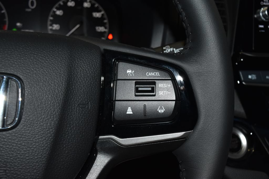 Used 2026 Honda Odyssey Touring image 10