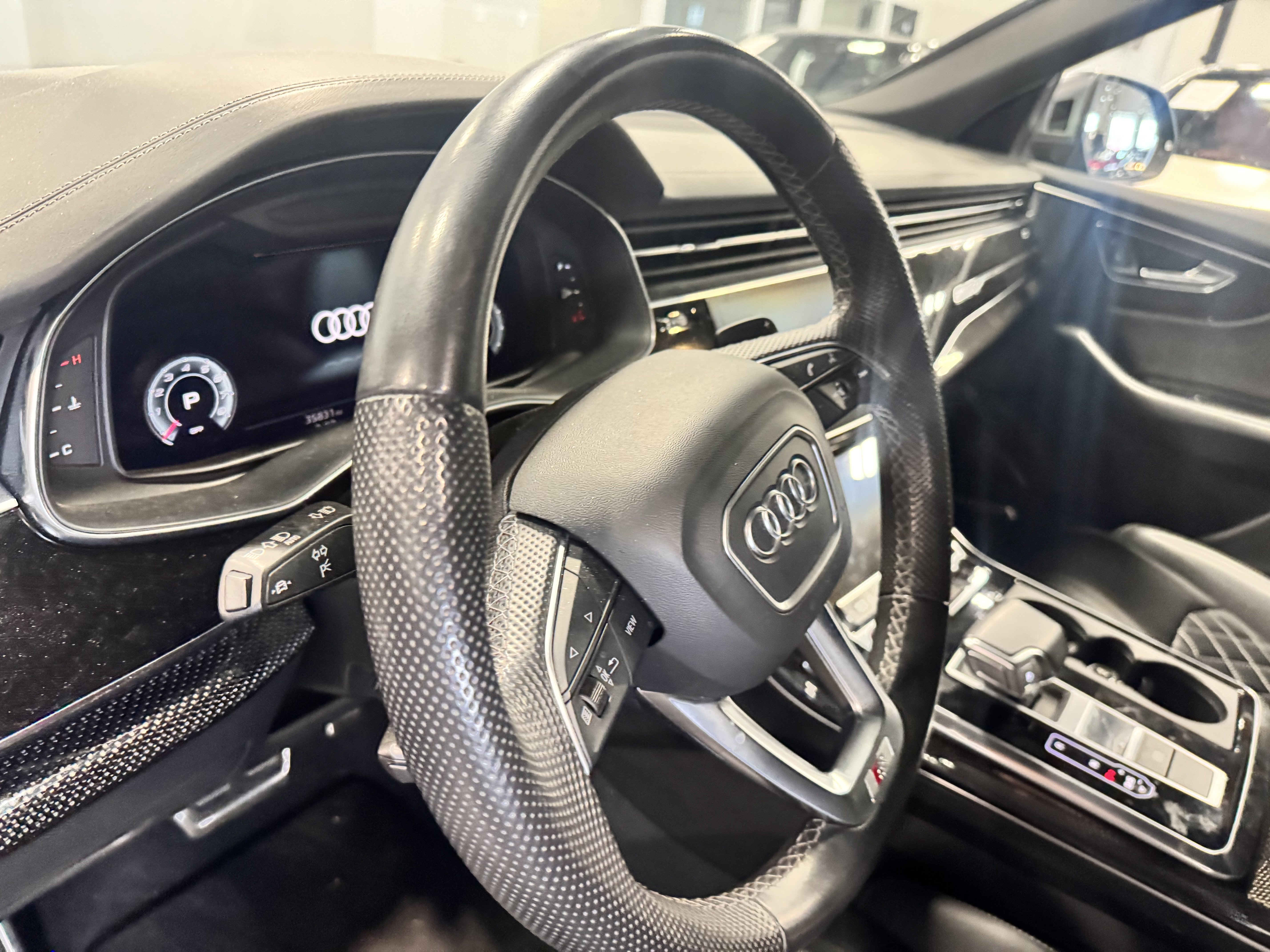 Used 2022 Audi SQ8 Premium Plus image 11