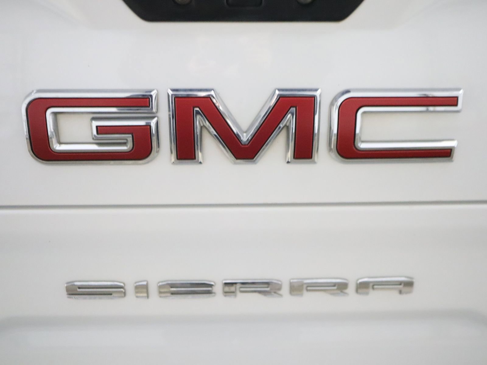 Used 2021 GMC Sierra 1500 SLT w/ Max Trailering Package image 10