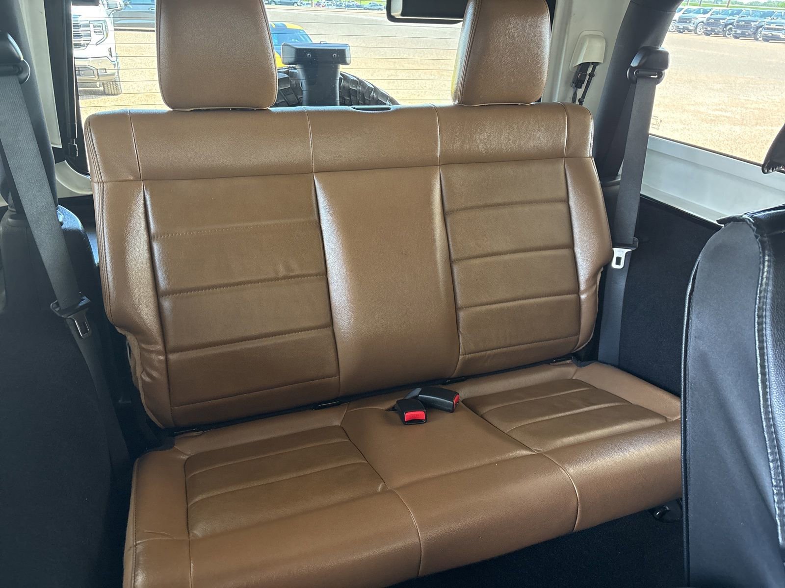 Used 2011 Jeep Wrangler Rubicon w/ Dual Top Group AWD/4WD image 16
