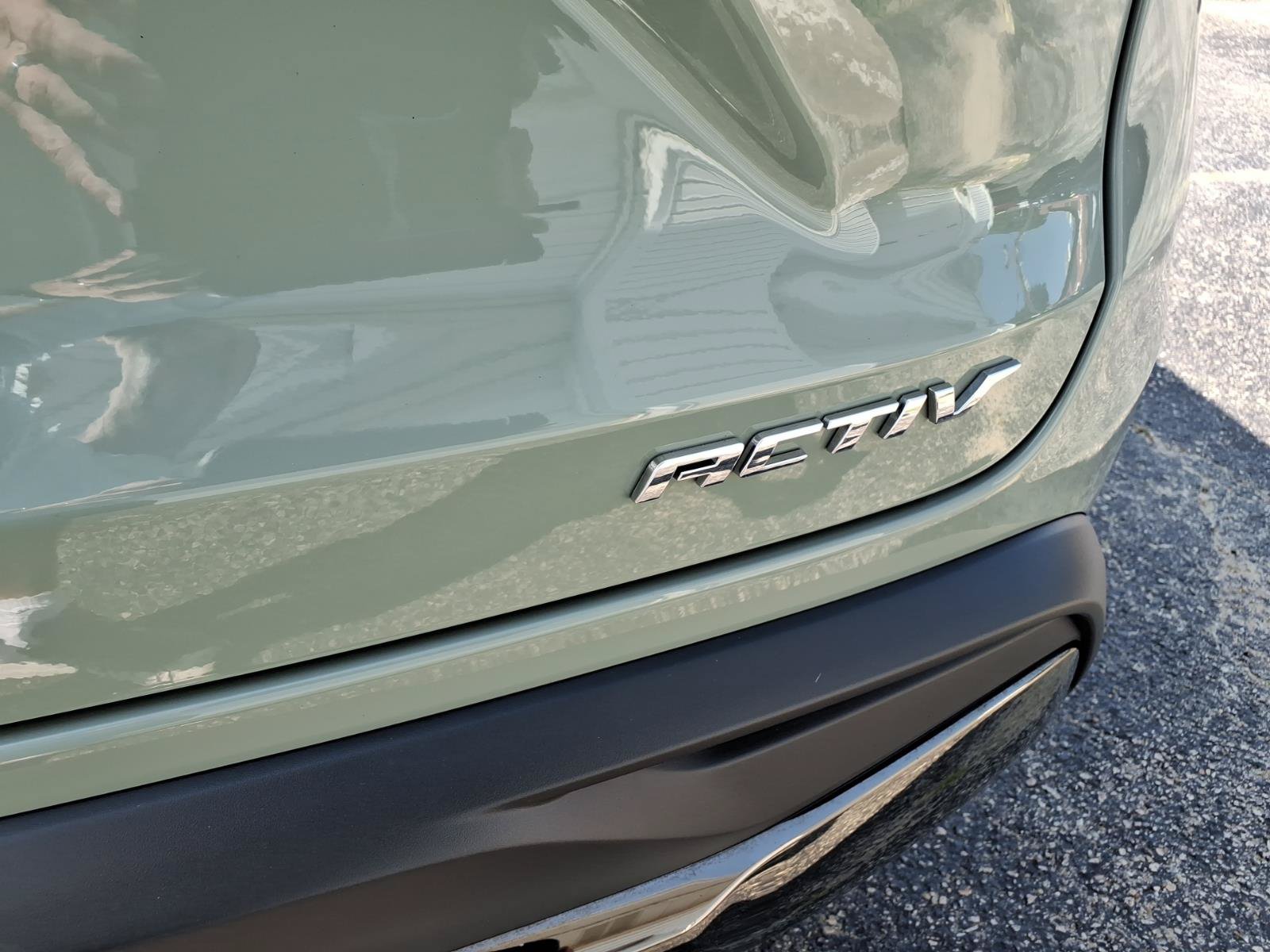 Used 2025 Chevrolet Trax ACTIV FWD image 17