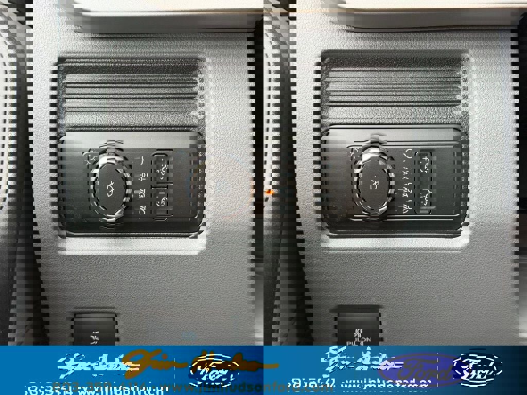 New 2026 Ford F550 4x4 Supercab Super Duty image 22