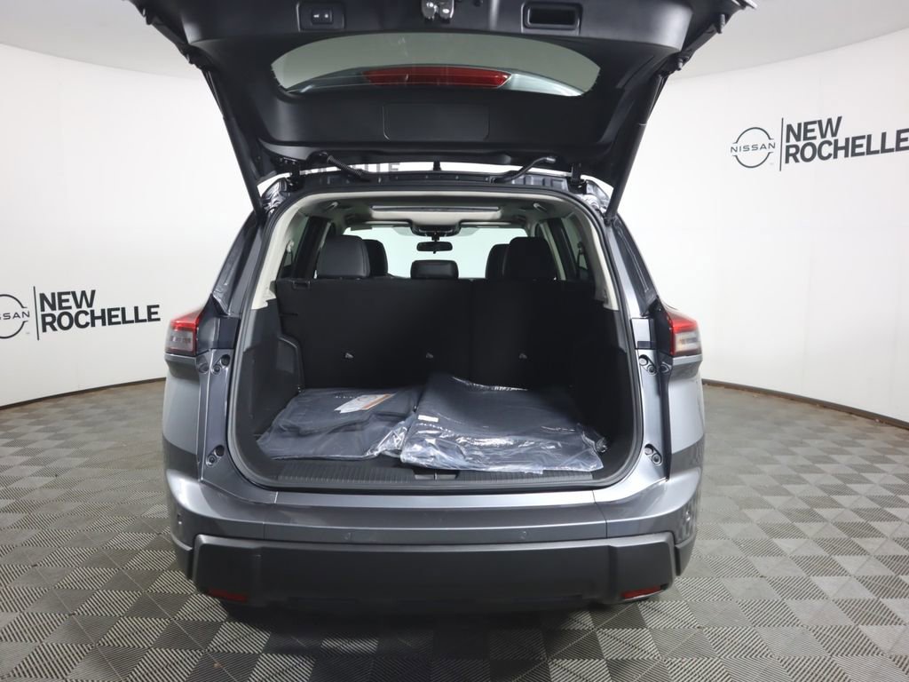New 2026 Nissan Rogue SV image 21