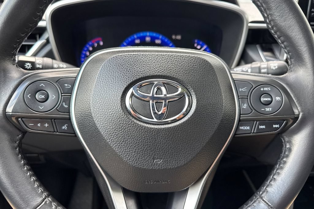 Certified 2022 Toyota Corolla Cross XLE w/ Convenience Package FWD image 22