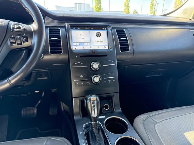 Used 2018 Ford Flex SEL w/ Equipment Group 202A FWD image 22