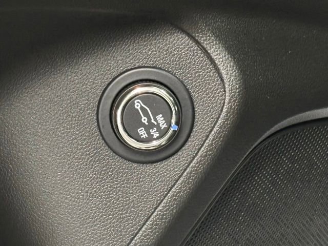 Used 2025 Chevrolet TrailBlazer LT w/ Convenience Package FWD image 15