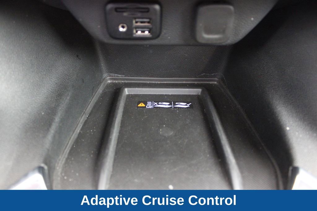 Used 2023 Chevrolet Traverse Premier AWD/4WD image 20