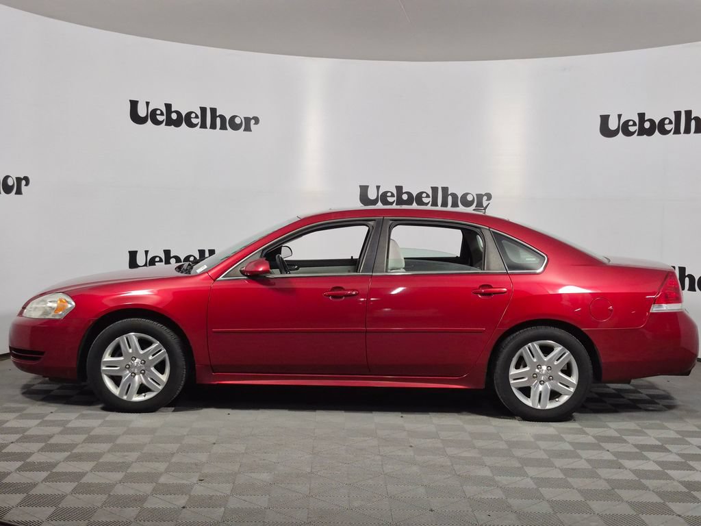 Used 2014 Chevrolet Impala LT w/ LT Sunroof Package FWD image 4