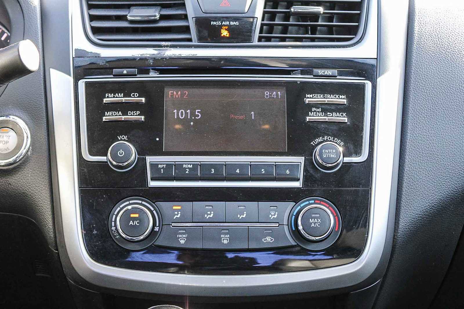 Used 2018 Nissan Altima 2.5 SR FWD image 13