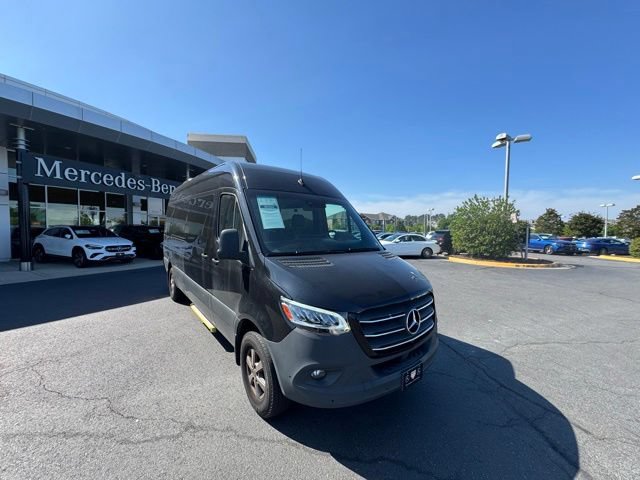 Used 2024 Mercedes-Benz Sprinter 2500 image 1