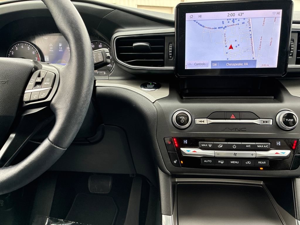 Used 2020 Ford Explorer XLT w/ Equipment Group 202A image 18