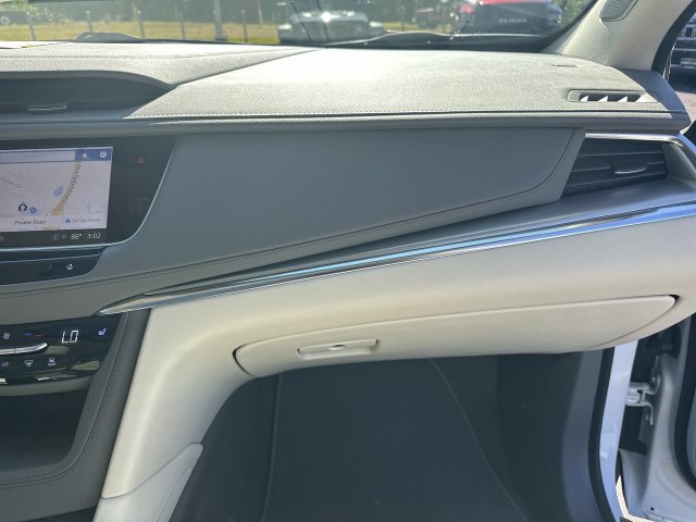 Used 2022 Cadillac XT5 Premium Luxury w/ Technology Package FWD image 29