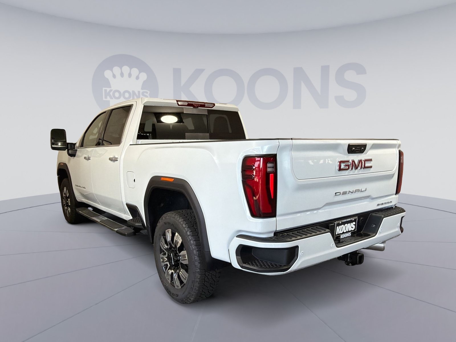 New 2026 GMC Sierra 2500 Denali w/ Denali Reserve Package AWD/4WD image 4