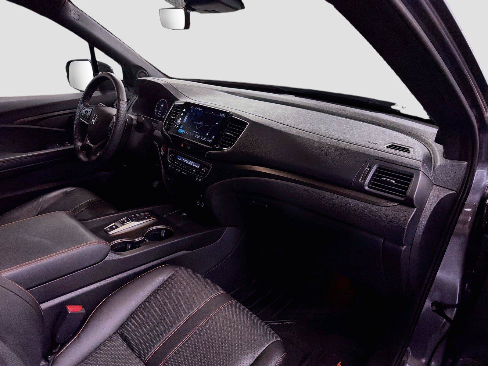 Used 2025 Honda Ridgeline TrailSport image 28