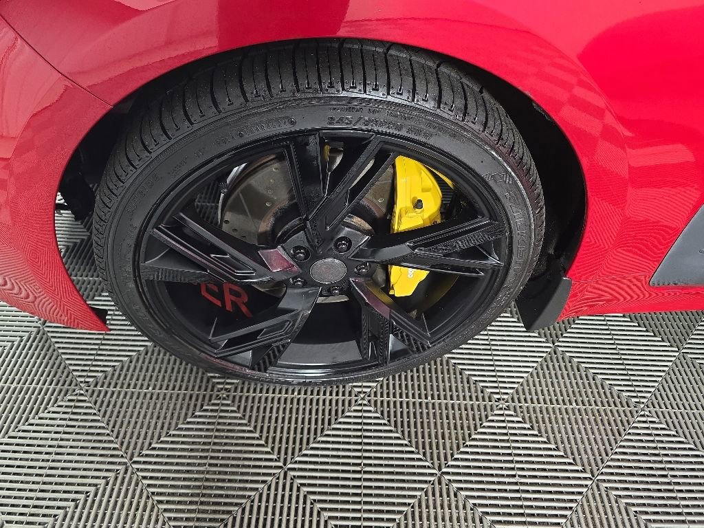 Used 2019 Kia Stinger GT1 AWD/4WD image 10