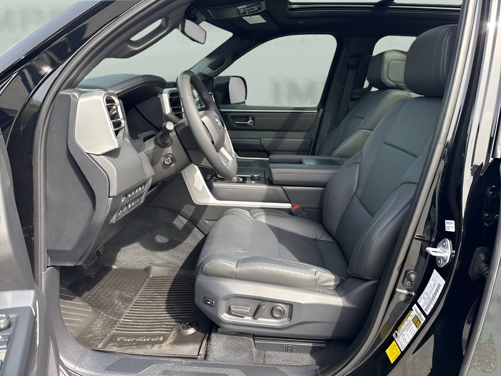 Used 2025 Toyota Tundra Platinum AWD/4WD image 9