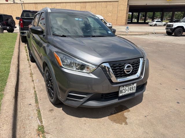 Used 2018 Nissan Kicks S w/ Interior Electronics Package FWD video 1
