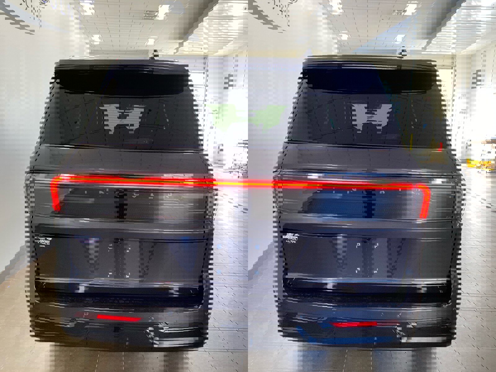 New 2025 Lincoln Navigator Black Label image 6