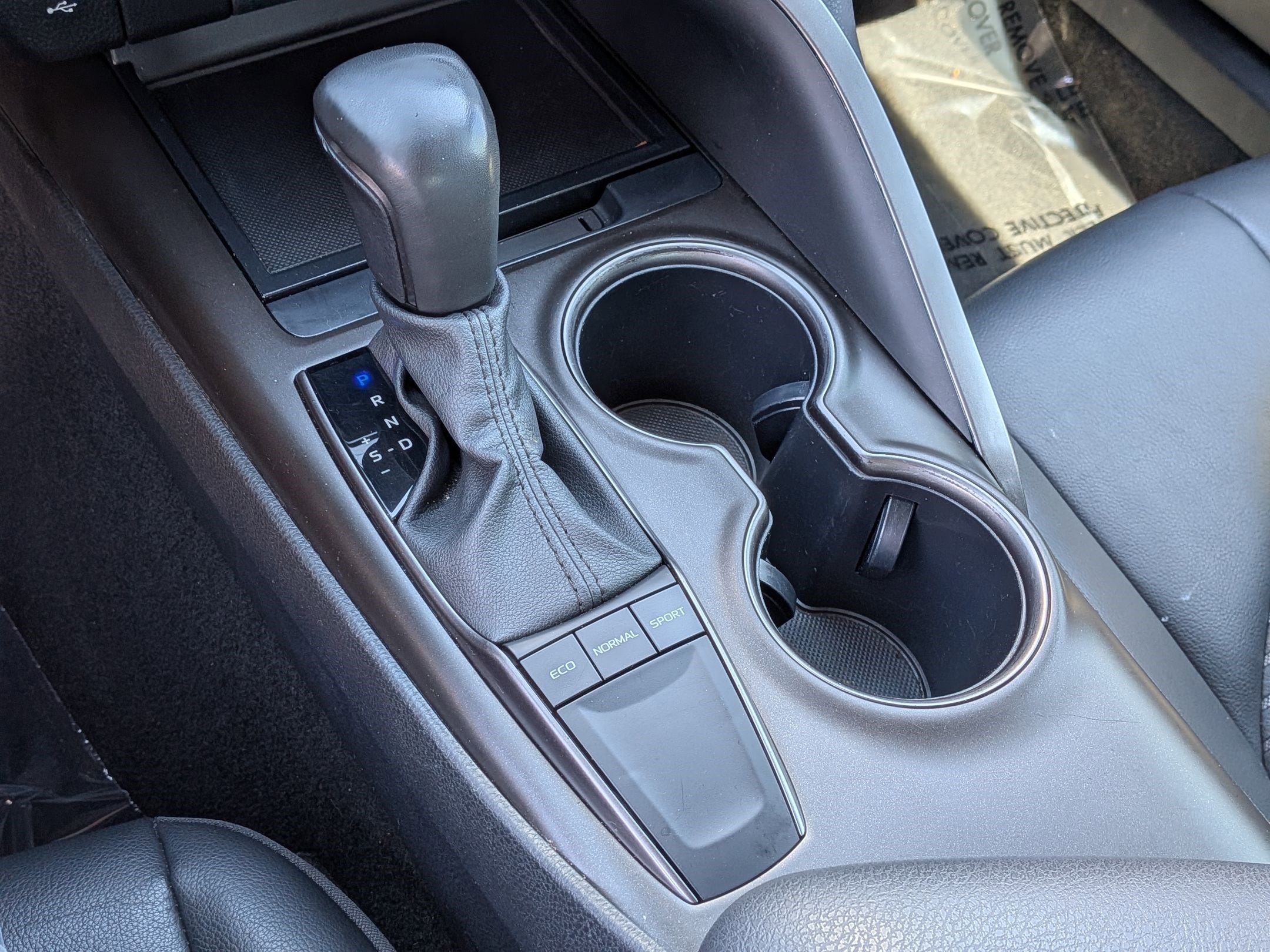 Used 2023 Toyota Camry SE FWD image 27