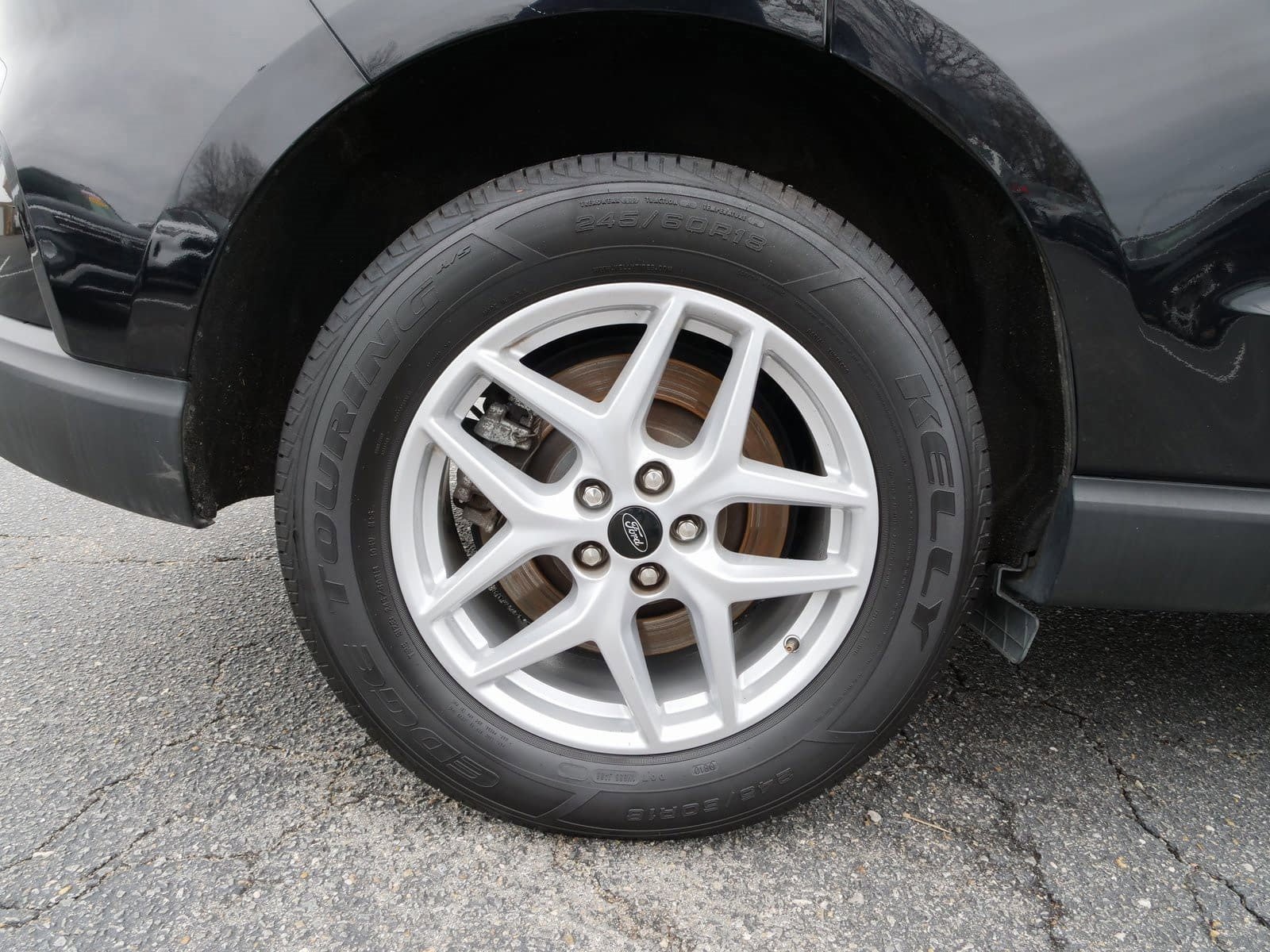 Used 2024 Ford Edge SEL image 11