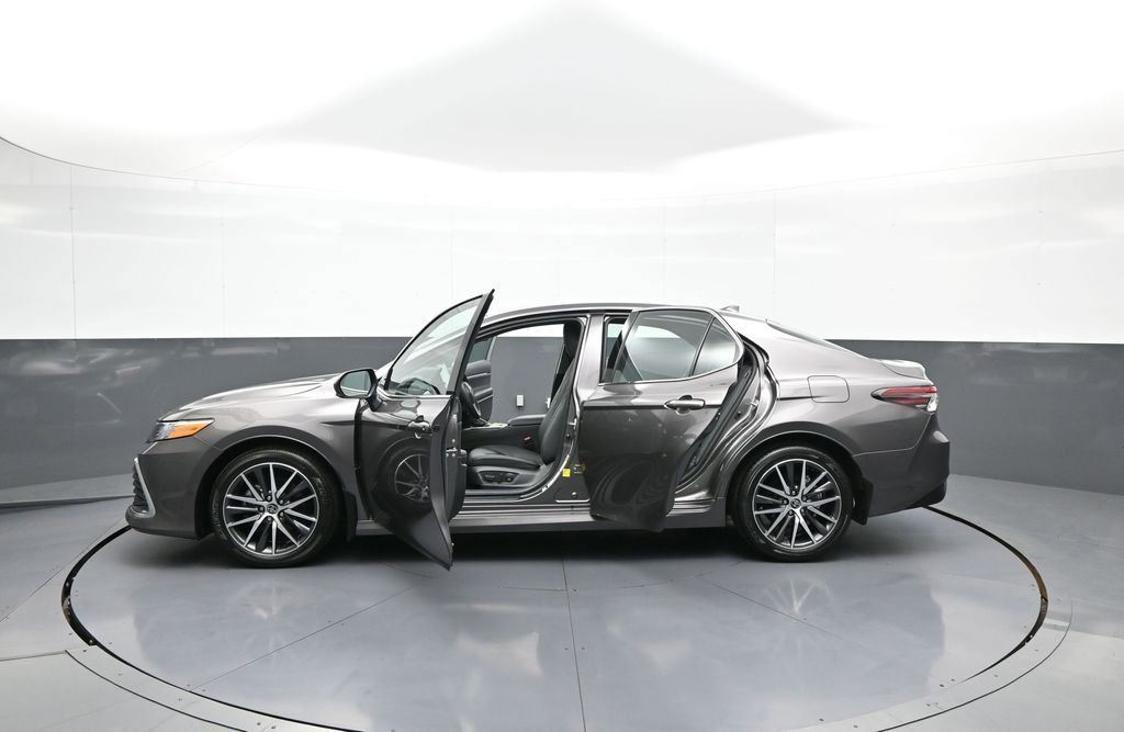 Certified 2023 Toyota Camry XLE w/ Cold Weather Package AWD/4WD image 42