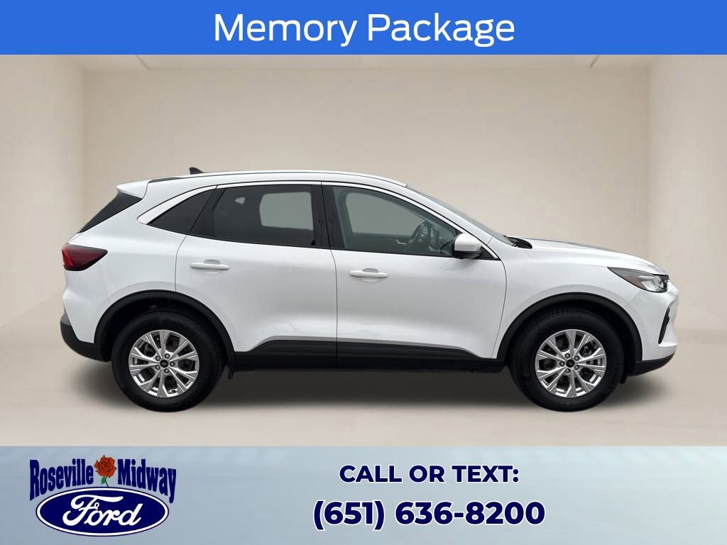 Used 2023 Ford Escape Active w/ Tech Pack #2 image 9