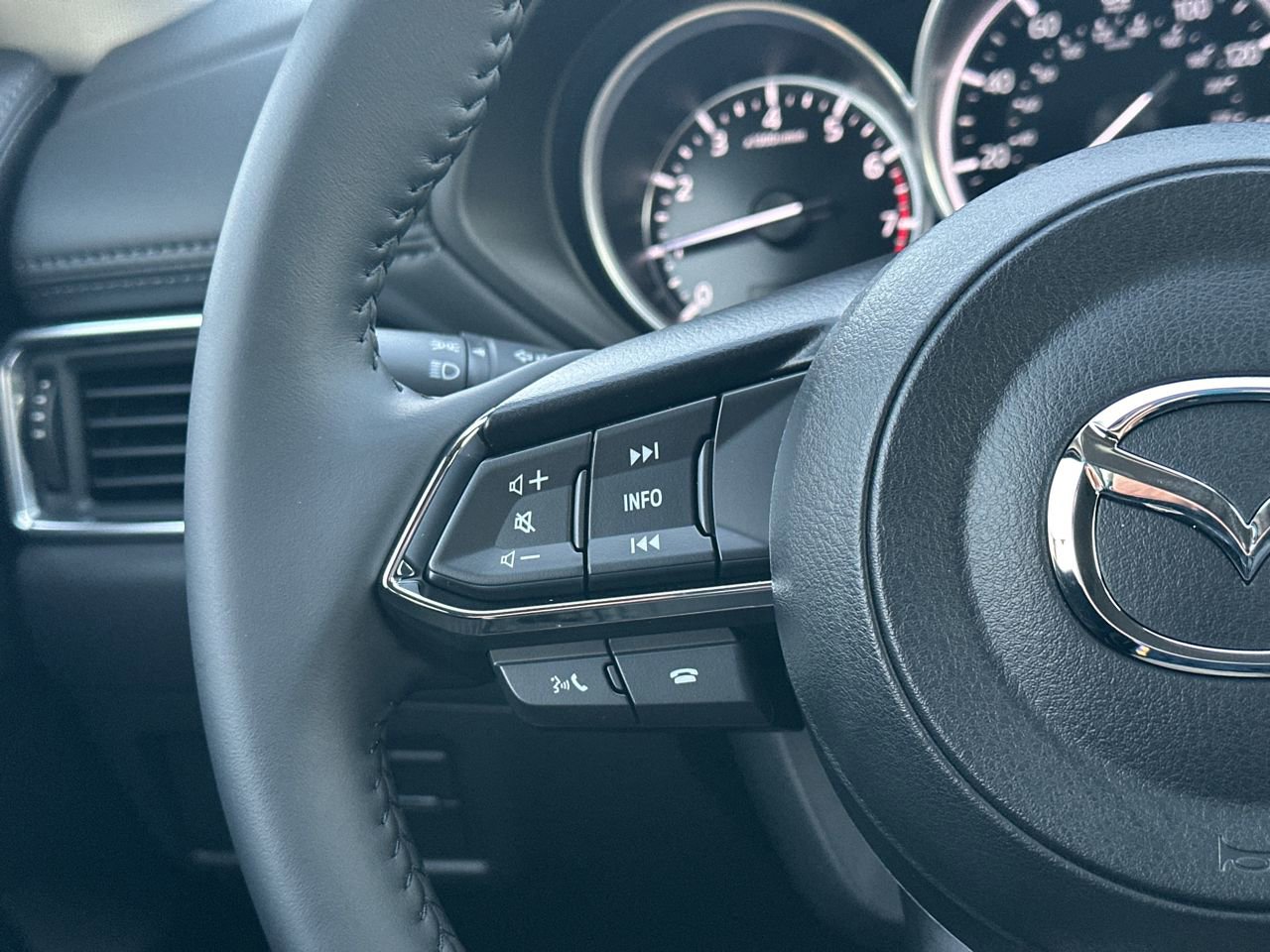 New 2025 MAZDA CX-5 AWD 2.5 S w/ Select Package image 20