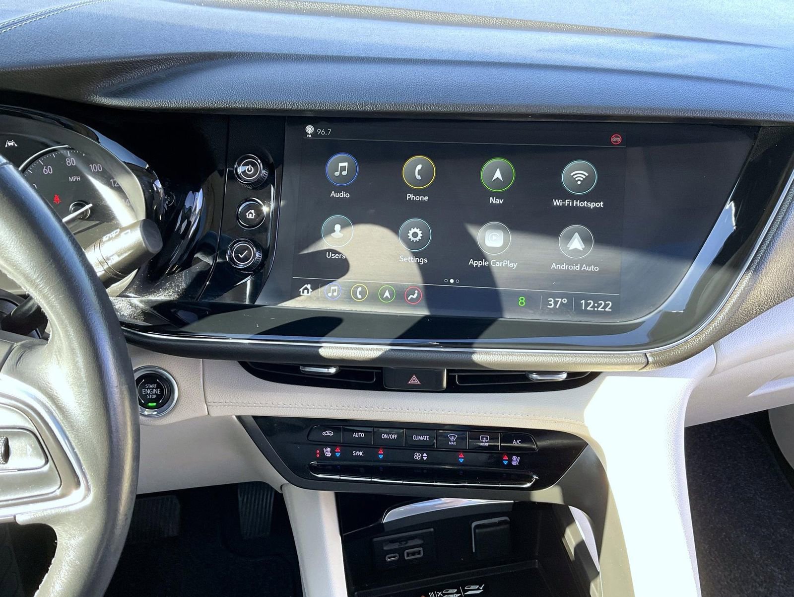 Used 2023 Buick Envision Avenir image 13