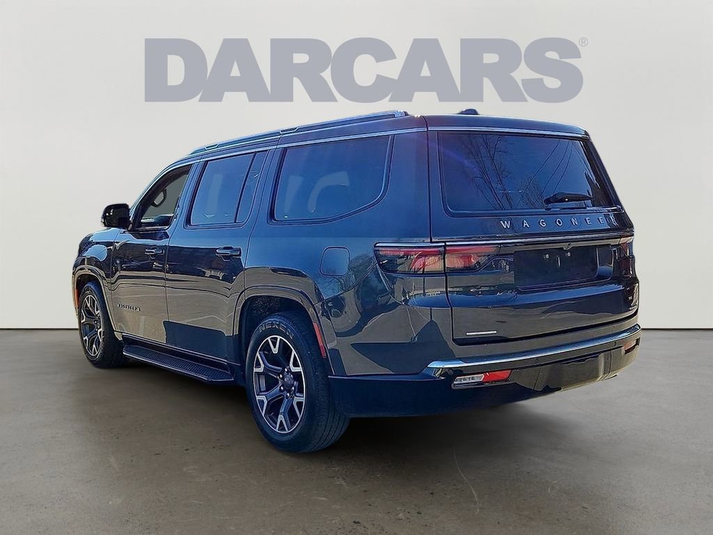 Used 2023 Jeep Wagoneer Series III w/ Preferred Equipment Group image 4