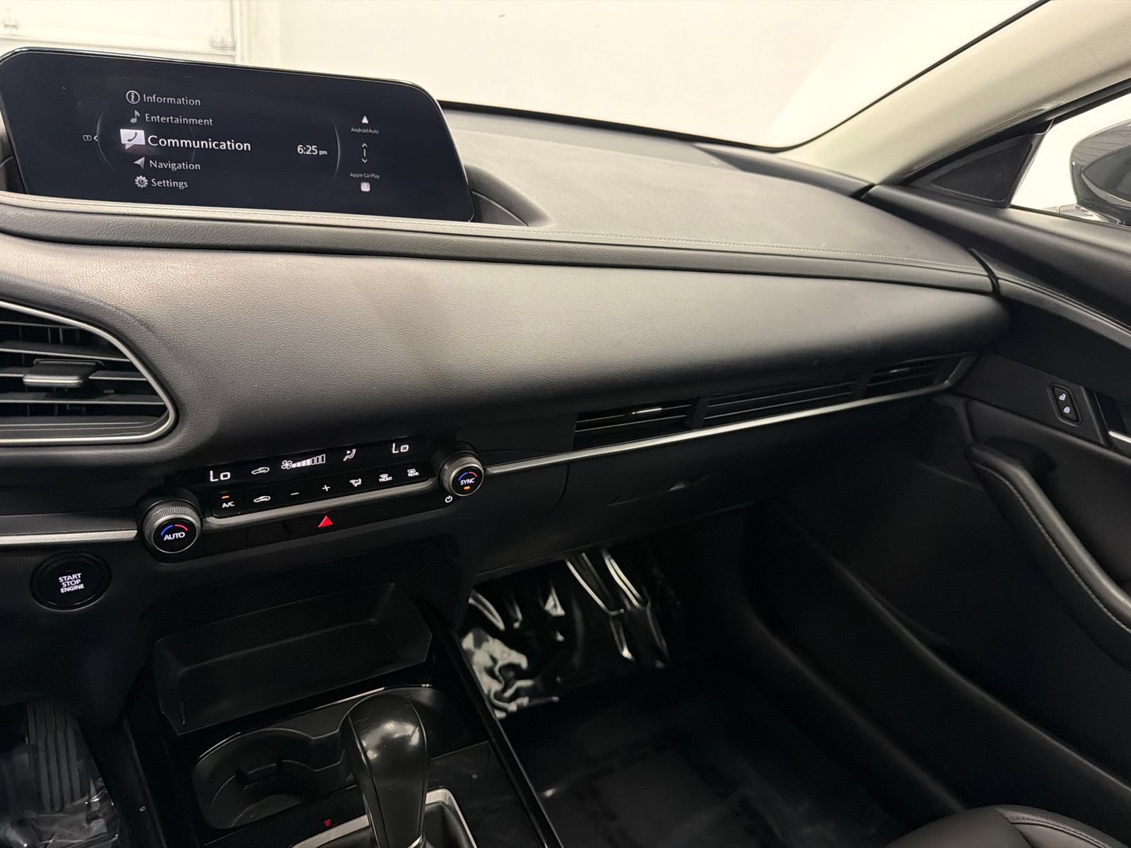 Used 2025 MAZDA CX-30 AWD 2.5 S w/ Select Sport Pkg image 21