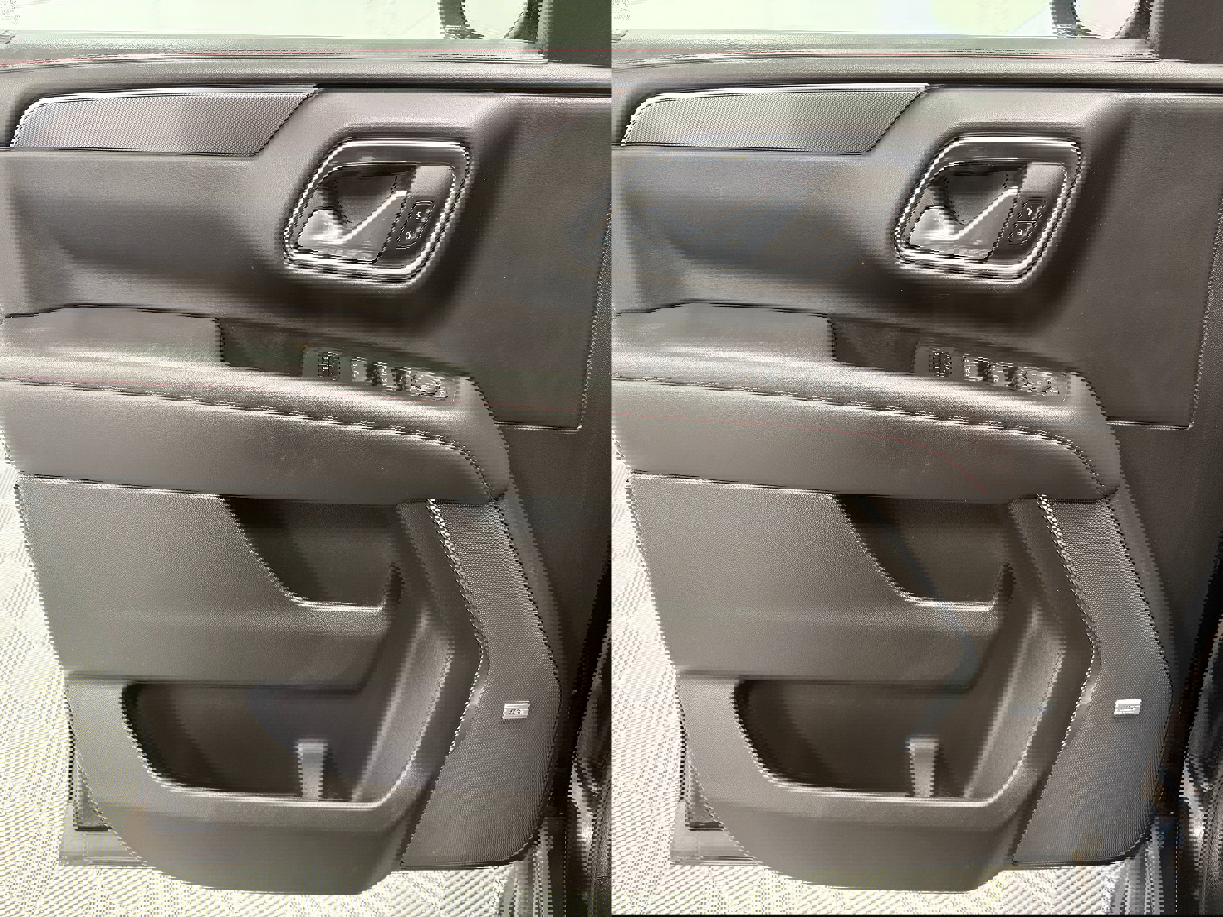 Used 2024 Chevrolet Suburban RST w/ Luxury Package image 12