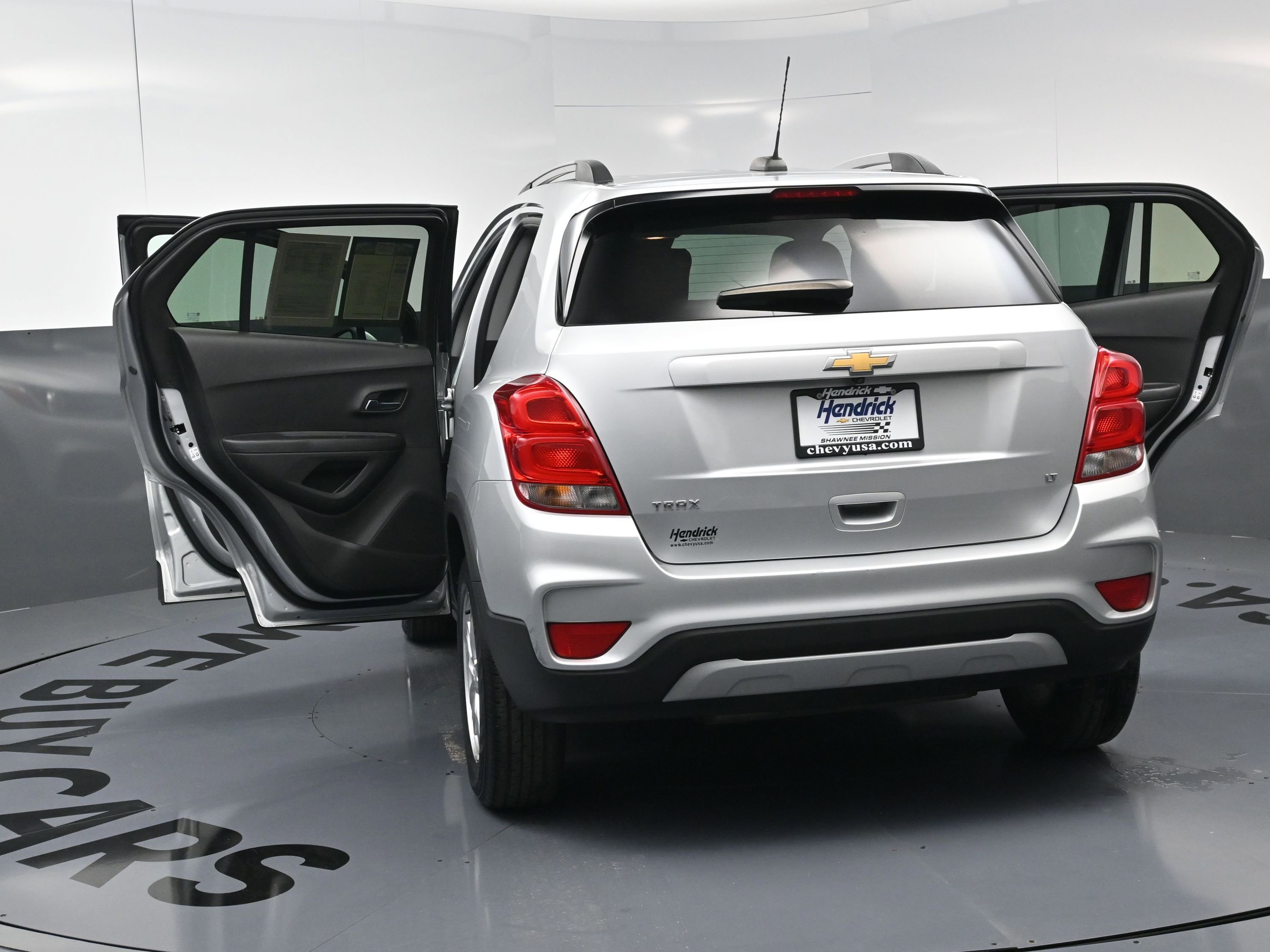 Used 2019 Chevrolet Trax LT w/ LT Convenience Package image 25