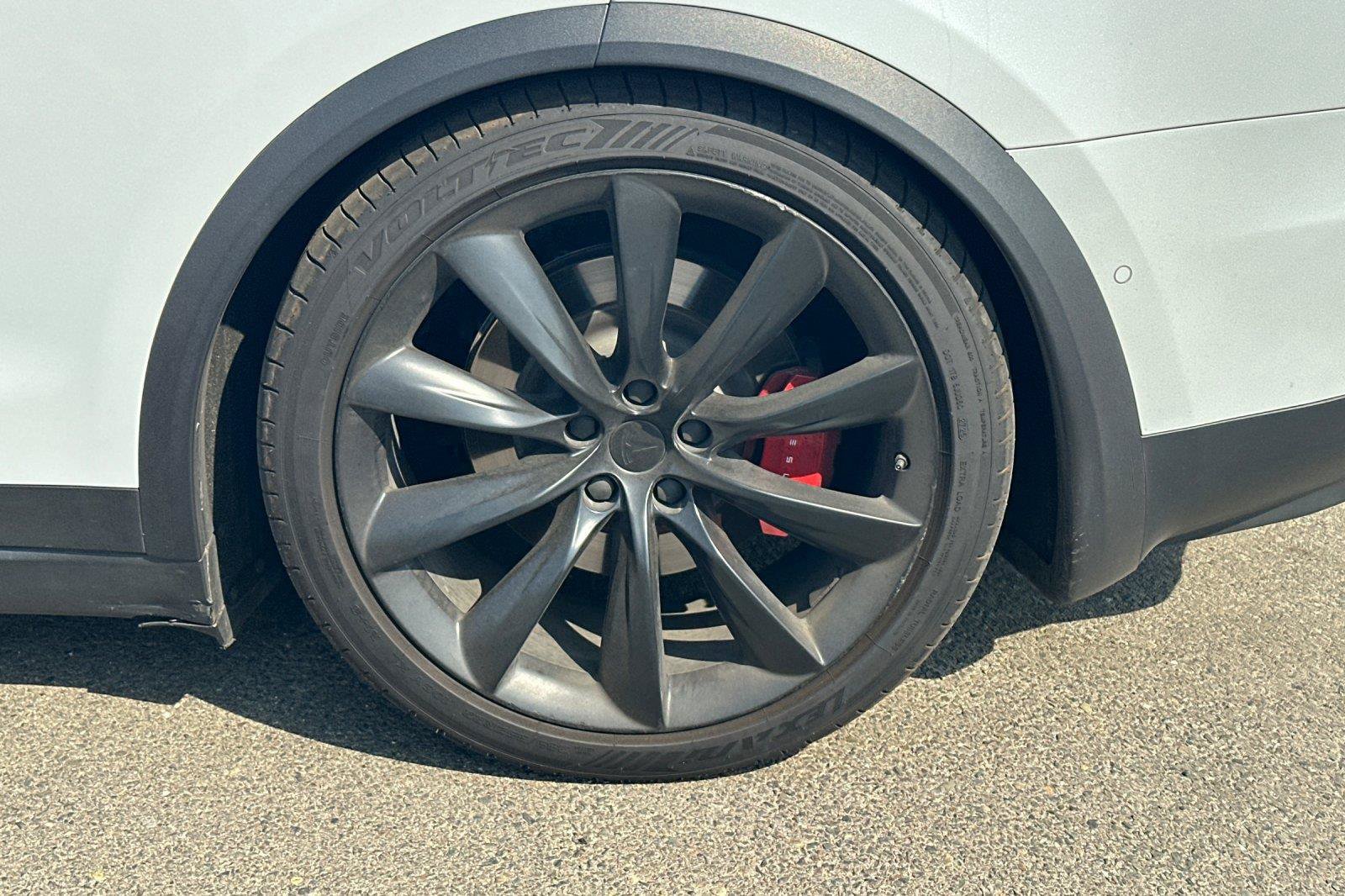 Used 2020 Tesla Model X Performance AWD/4WD image 4