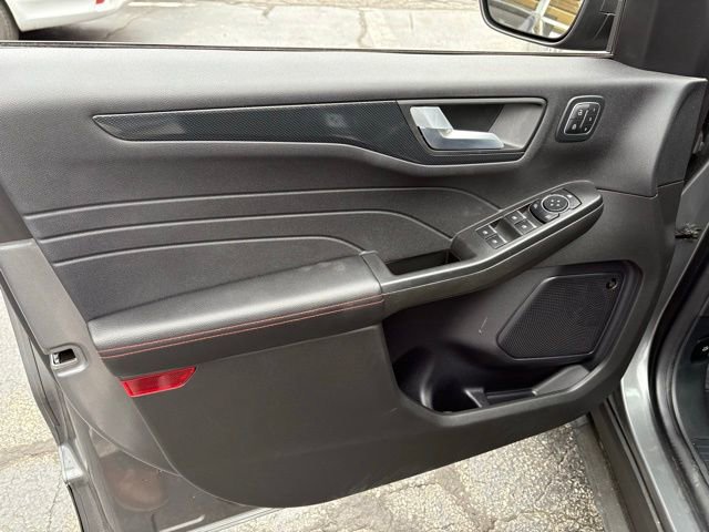 Used 2024 Ford Escape ST-Line Elite w/ Premium Technology Package image 15