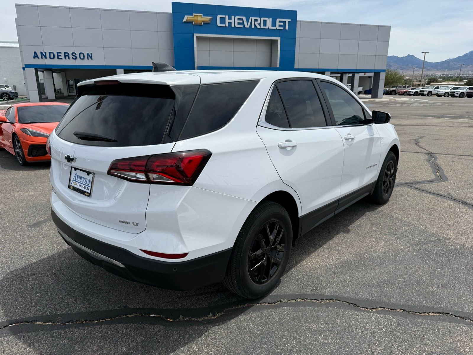 Used 2022 Chevrolet Equinox LT image 5