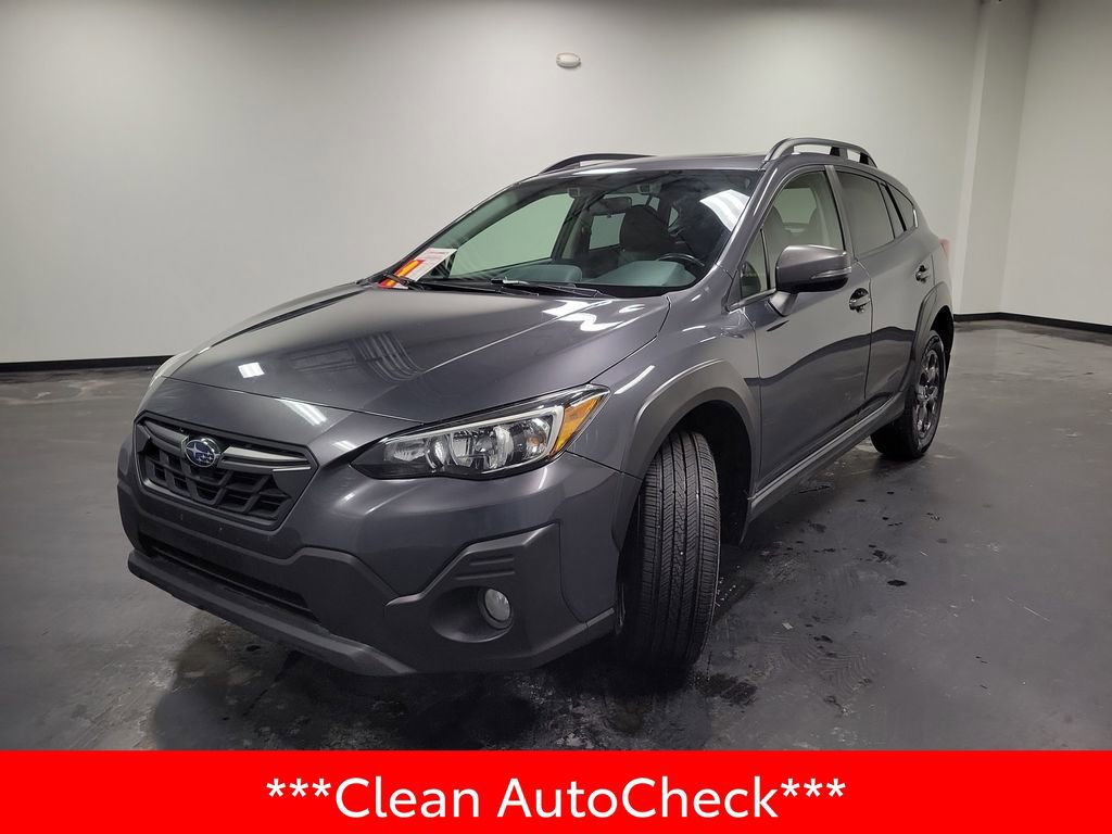 Used 2022 Subaru Crosstrek 2.5i Sport w/ Moonroof Package image 4