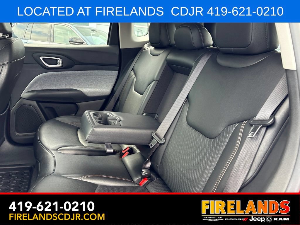 Used 2022 Jeep Compass Latitude AWD/4WD image 14