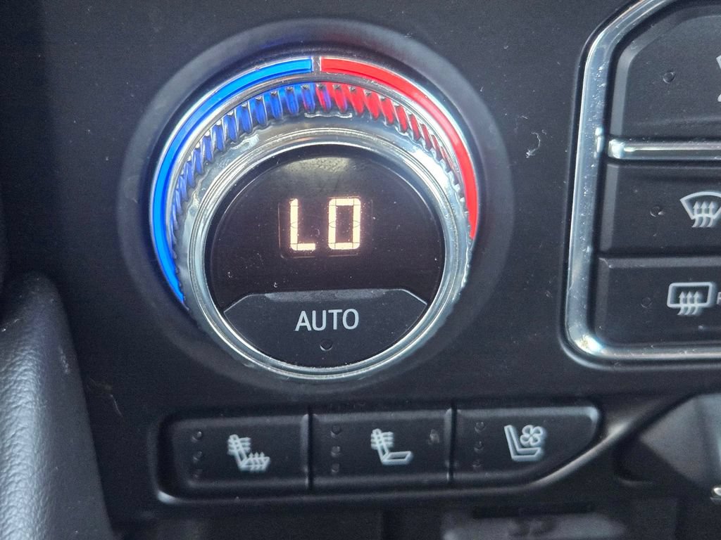 Used 2021 GMC Yukon AT4 w/ AT4 Premium Plus Package AWD/4WD image 28