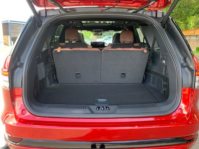 New 2026 Lincoln Aviator Reserve AWD/4WD image 5